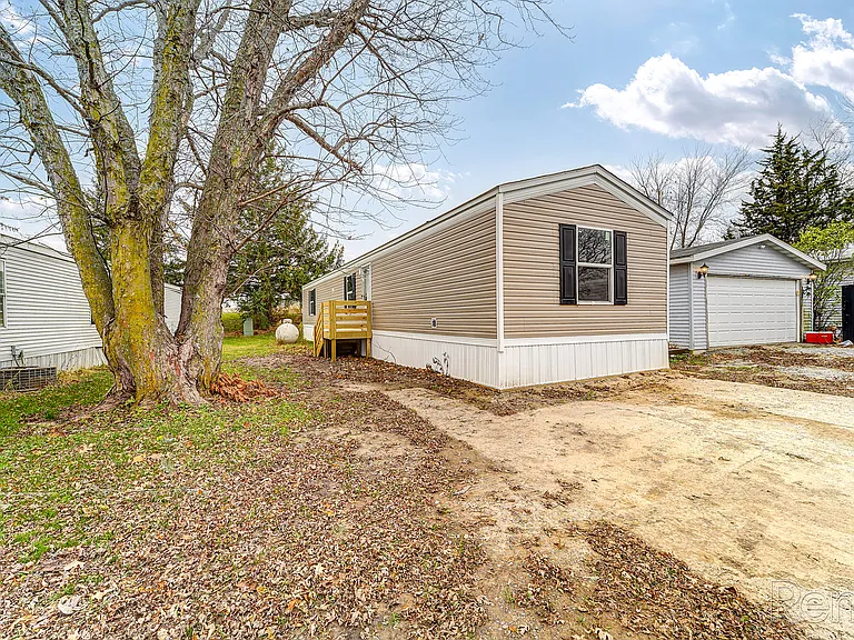 Aztec MHC - Rent to Own — Photo 16
