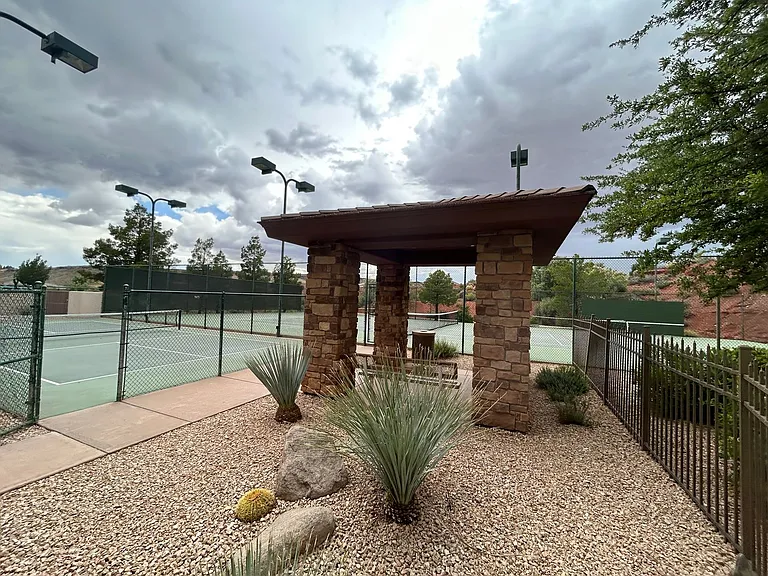 2094 N Red Mountain Rd — Photo 36