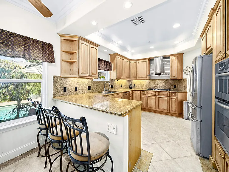 163 E Camino Real Ave — Photo 3