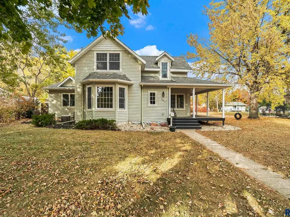 (undisclosed Address), Luverne, MN 56156