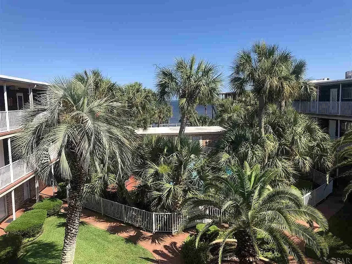 Building Photo - 600 Scenic Highway 215