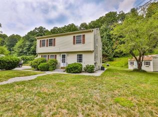 1003 Mammoth Rd #A, Pelham, NH 03076