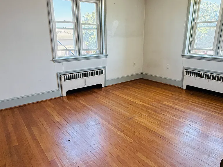 131 W Main St #2 — Photo 3
