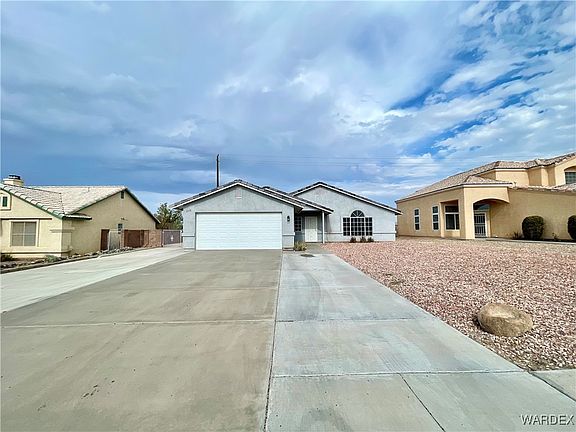 2nd image of 4073 S Dixon Drive
