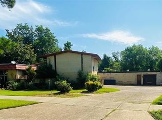 325 Holcomb Dr, Shreveport, LA 71103