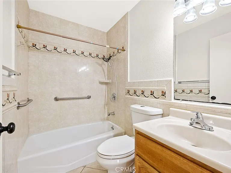 248 Centinary Dr #248 — Photo 2