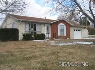 605 E Fillmore St, Fillmore, IL 62032