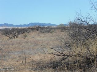 9025 E Roadrunner Rd, Pearce, AZ 85625