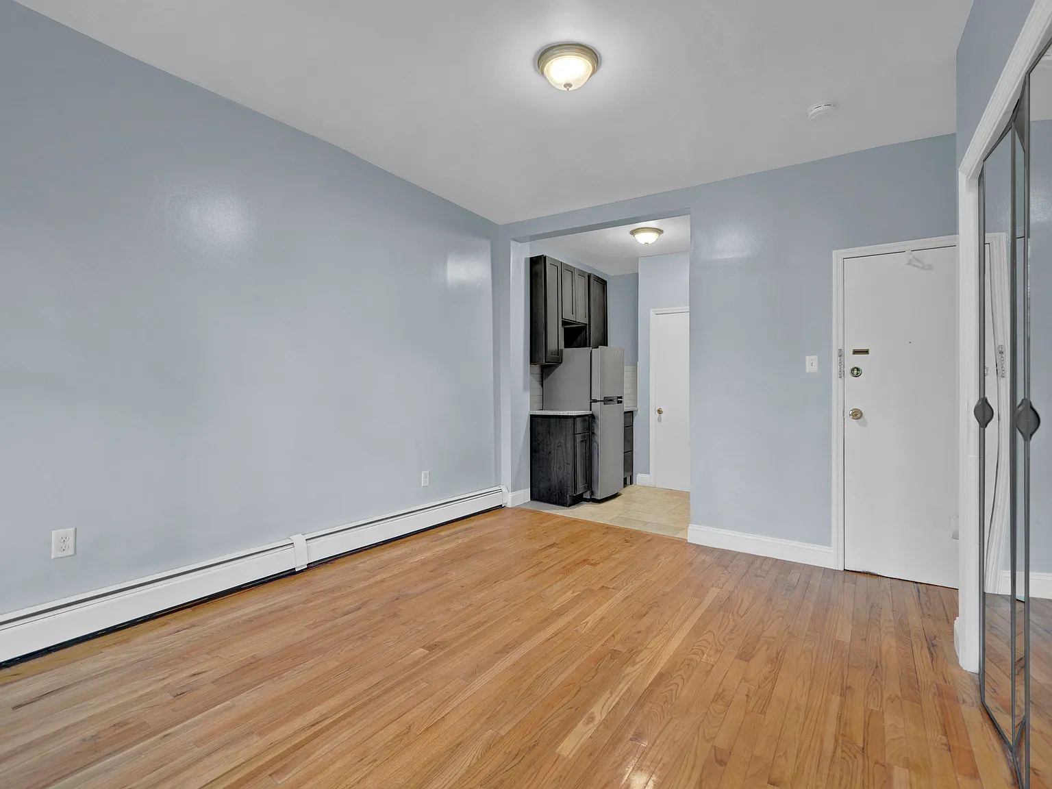Studio, $1,595 — Photo 2