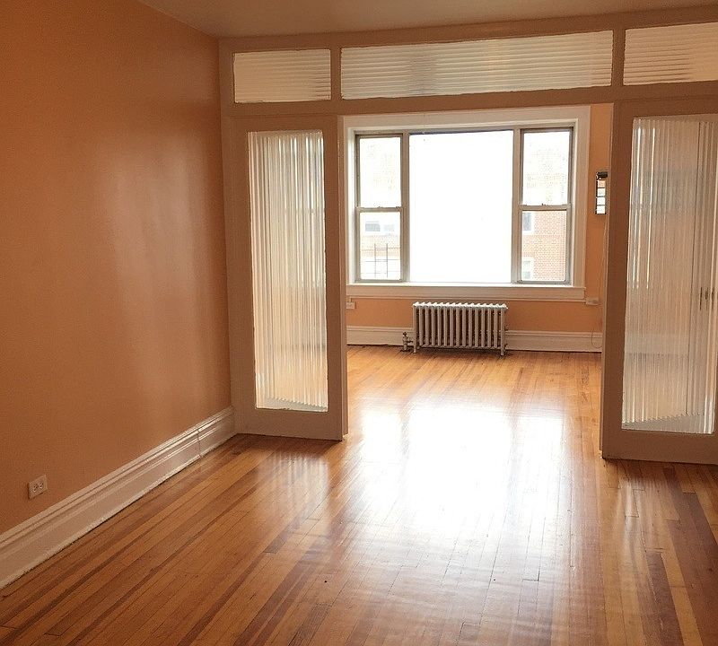 1st image of 3038 49th St #3