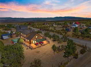 75 Pinon Rd, Cold Creek, NV 89124