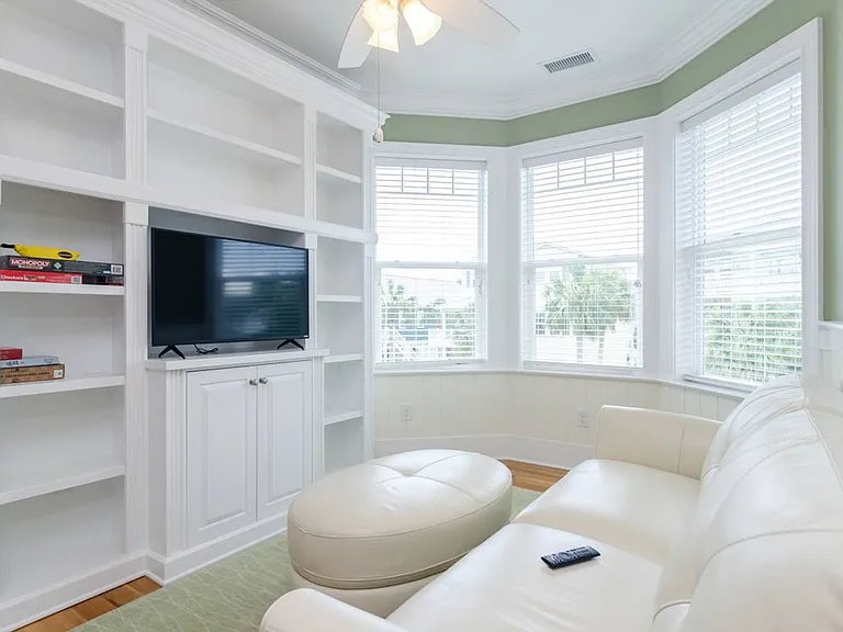 517 Anchor Way — Photo 18