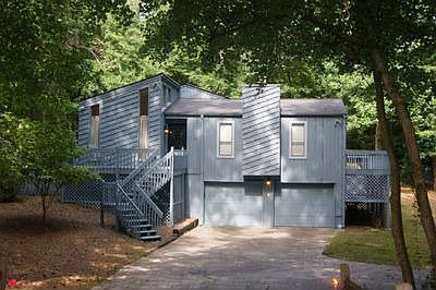 5th image of 2900 Creek Park Dr