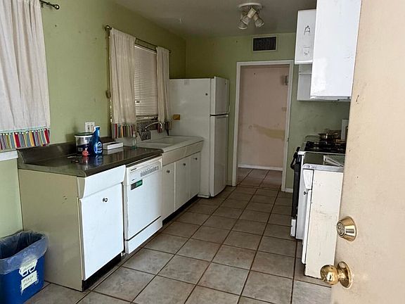 4th image of 4648 E PALM Lane