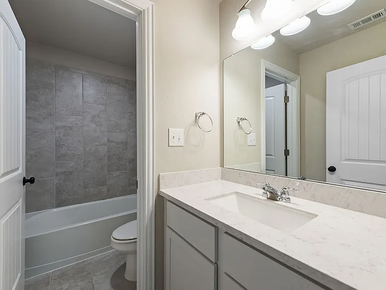 2058 Egret Ave — Photo 21
