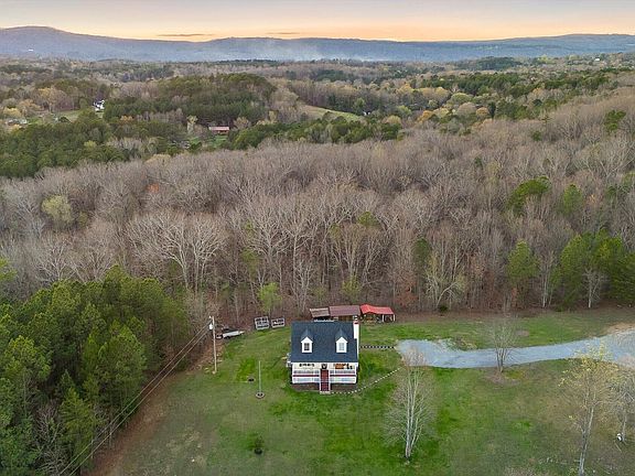 2nd image of 1068 Rogers Rd