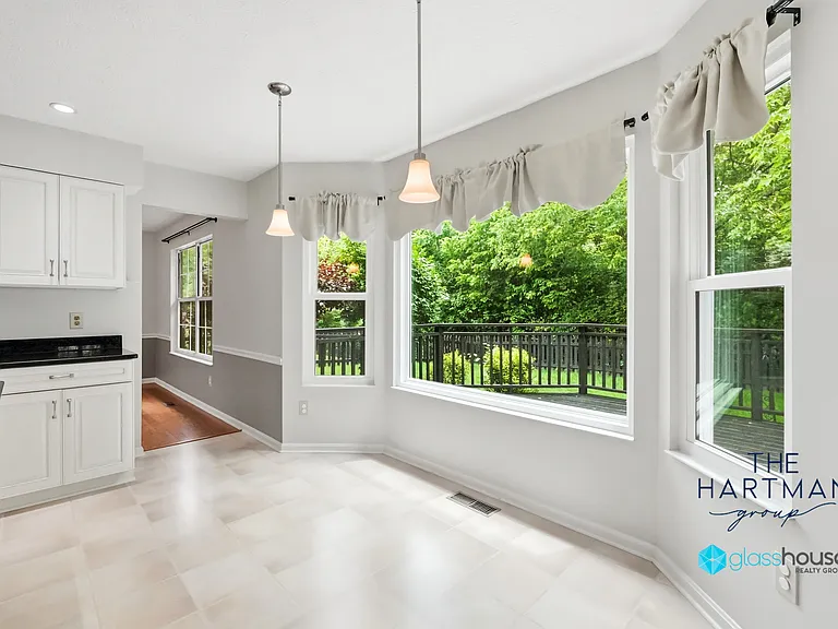 990 Mistic Ln — Photo 18