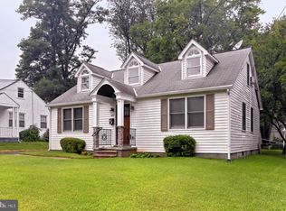 6842 Westmoreland Rd, Falls Church, VA 22042