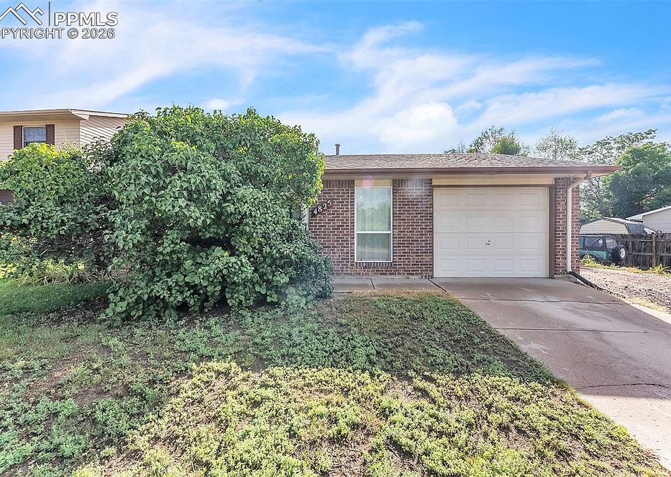 1st image of 4825 Montebello Dr