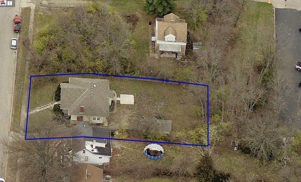 2nd image of 780 Clanora Dr