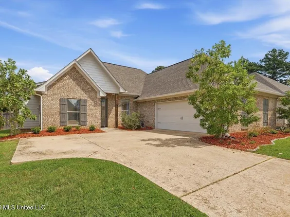156 Magnolia Place Cir, Brandon, MS 39047