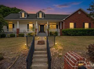 2100 Saint Andrews Dr, Cantonment, FL 32533