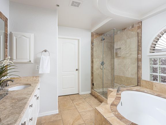 5th image of 7669 E Rose Garden Ln