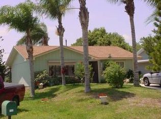 109 6th St, Naples, FL 34113