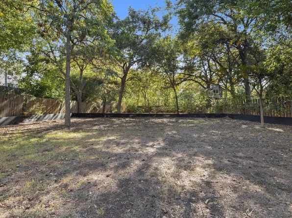 935 E 56th St #2 & 3, Austin, TX 78751