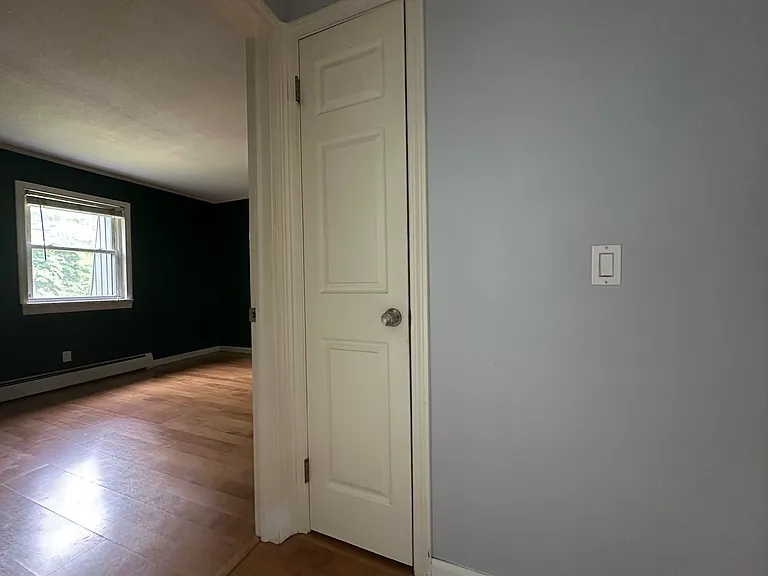 549 Russell Rd #1C — Photo 9