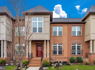 1136 Holden Rd, Frederick, MD 21701