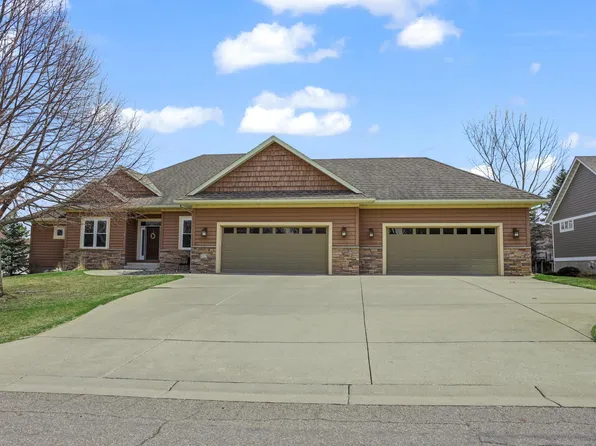 1929 Woodcrest Dr NE, Owatonna, MN 55060