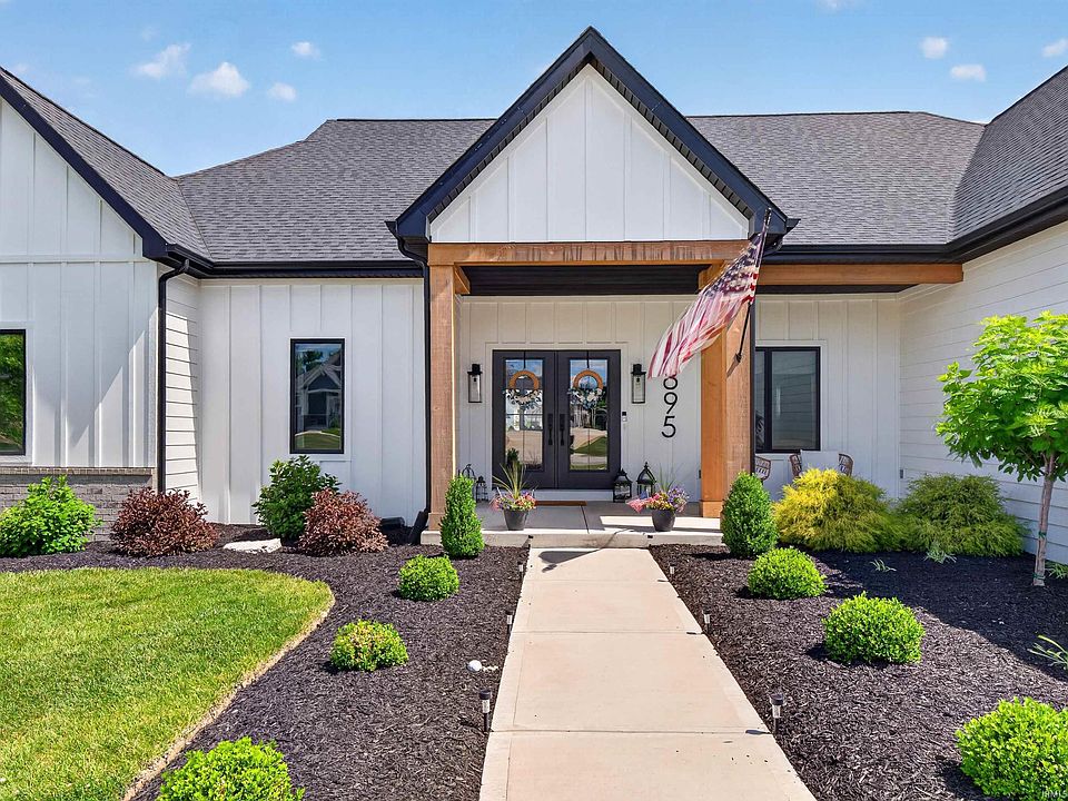 1st image of 5895 Menza Dr