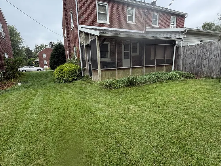 903 Green Ter — Photo 23