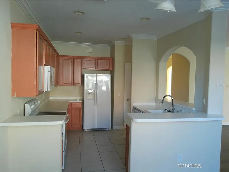 6376 Sedgeford Dr — Photo 5