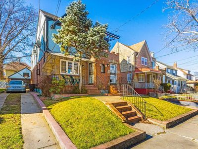 10928 197th St, Saint Albans, NY, 11412