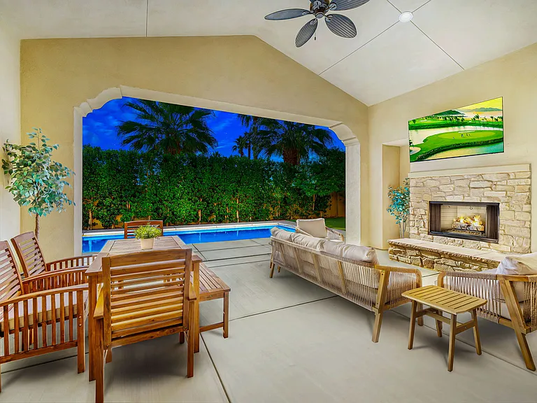 81805 Four Seasons Pl — Photo 31