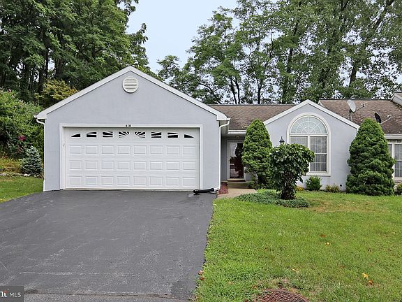 2nd image of 610 Huckleberry Ln #L-0024