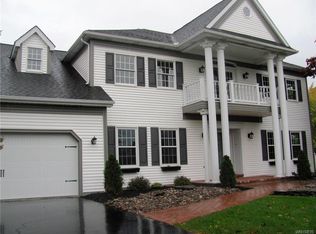 224 Halston Pkwy, East Amherst, NY 14051