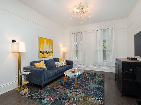 5th image of 68 Osborne Ave