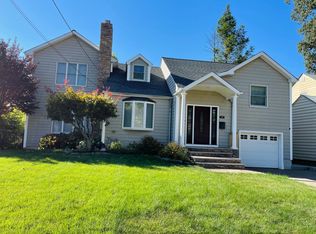432 Huntington Rd, Union, NJ 07083