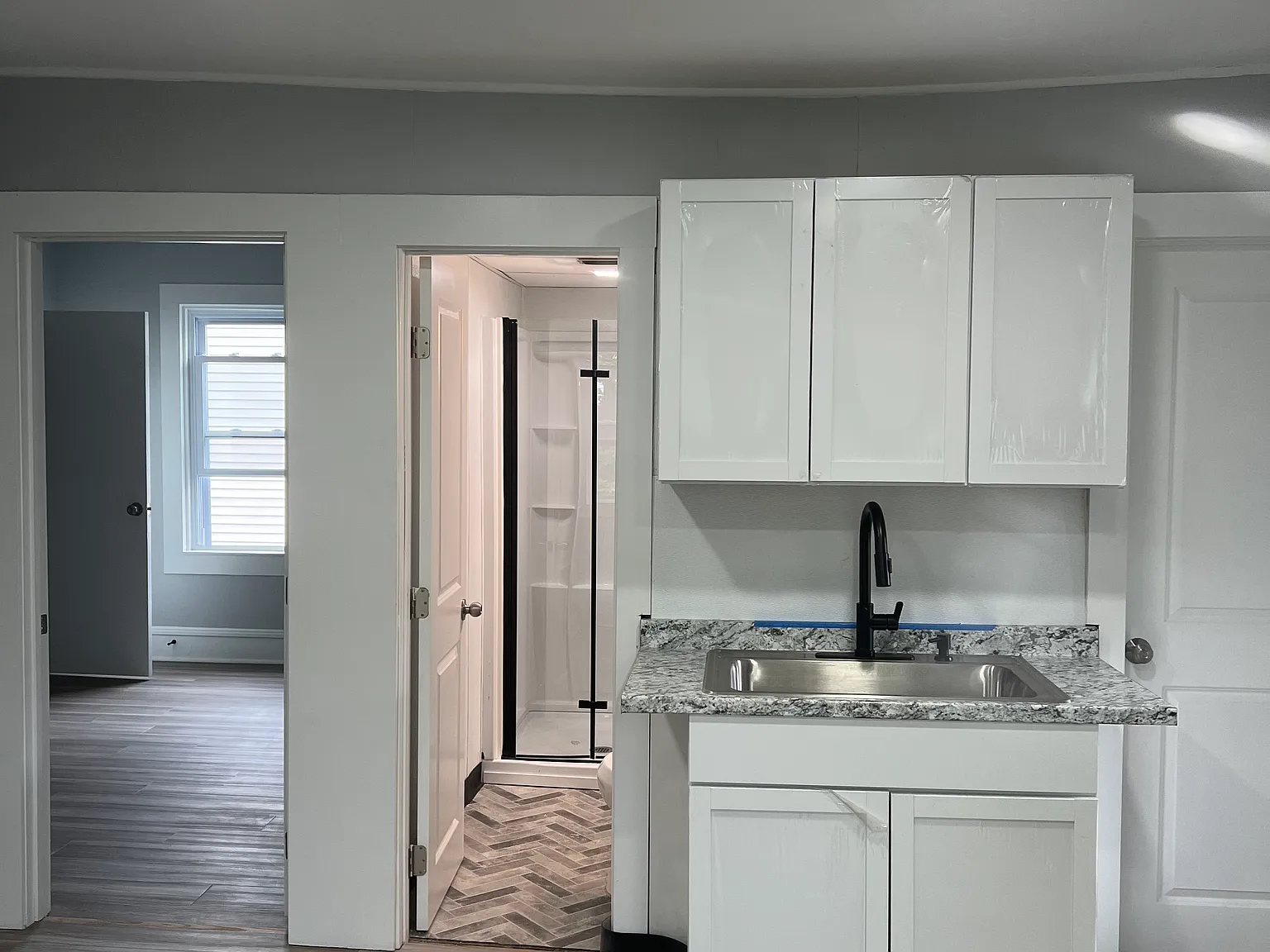 2 bed, 1100 sqft, $1,870 — Photo 3