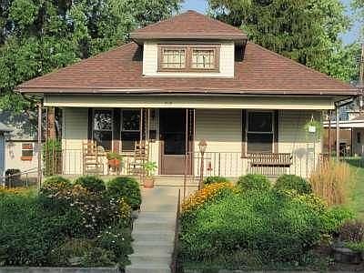 3rd image of 818 Kolping Ave