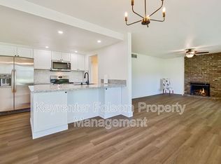 7435 Fairway Two Ave APT 15, Fair Oaks, CA 95628