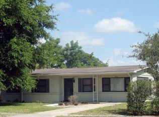 2801 Northland Rd, Mount Dora, FL 32757