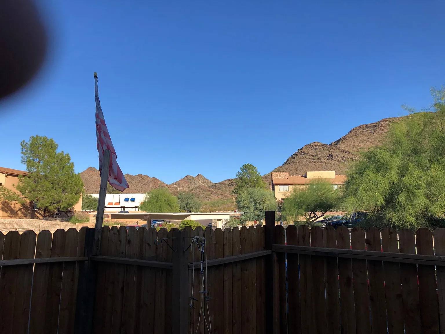 2 bed, 1.5 bath, 1077 sqft, $1,400 — Photo 2