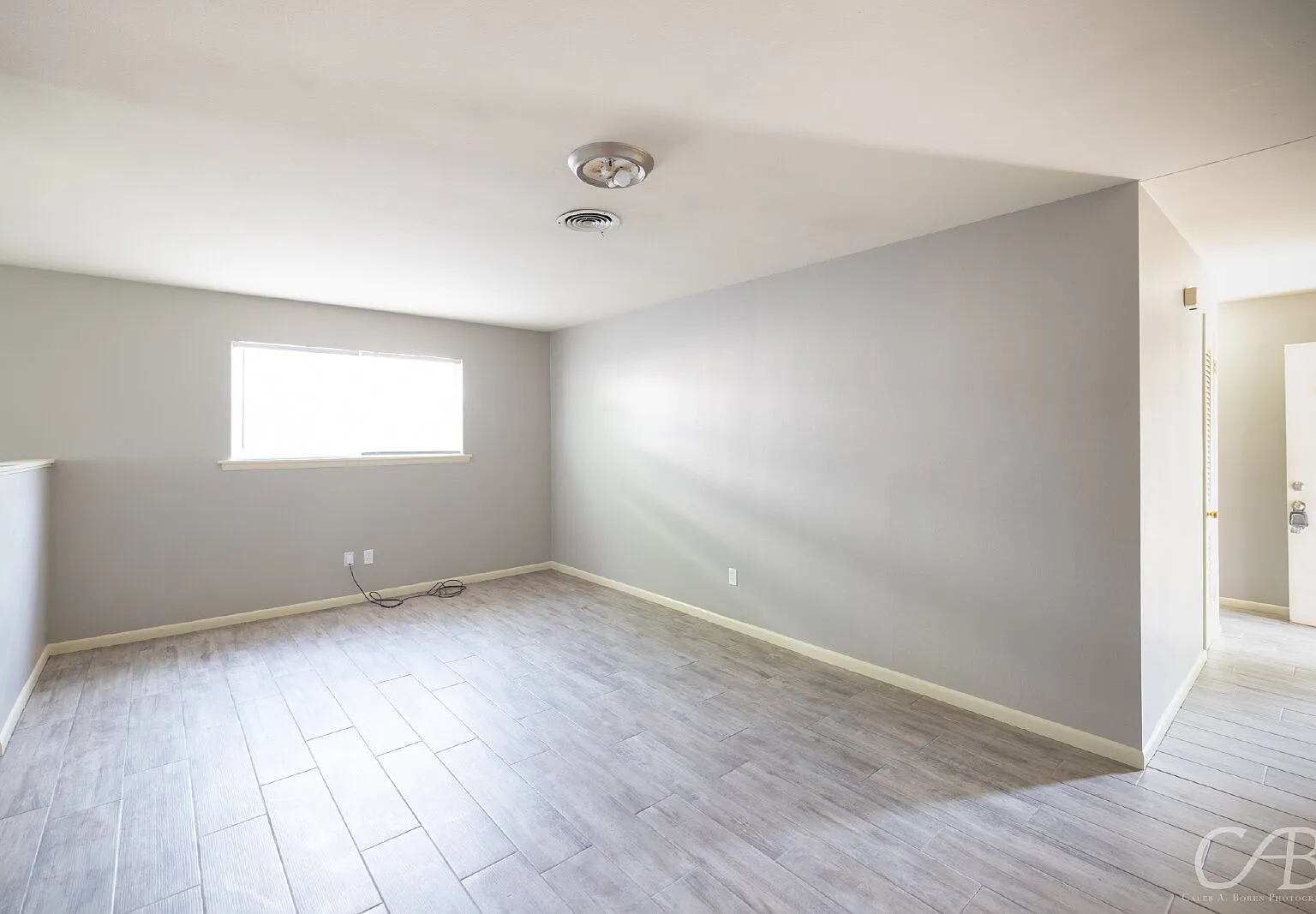 2 bed, 1.5 bath, $1,650 — Photo 2