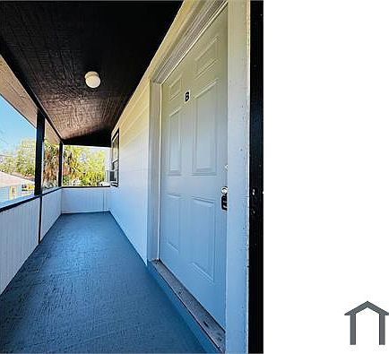 3rd image of 2929 Fairfield Ave S #B
