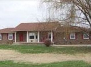 1165 Meriwether Rd, Clarksville, TN 37040