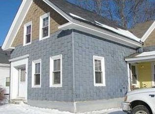 3 Main St, Dexter, ME 04930